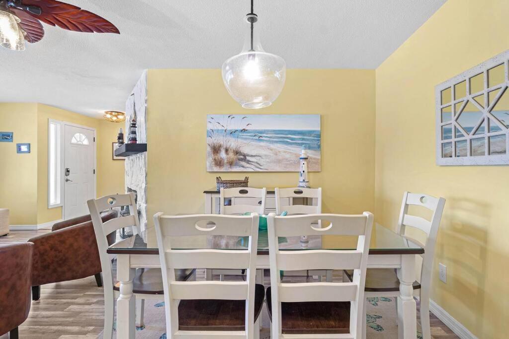 Perfect For Family Gatherings With A Heated Pool! - Clearwater'S Clear Choice Eksteriør billede